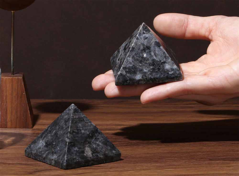 YATOJUZI Labradorite crystal desk decor promoting a tranquil workspace
