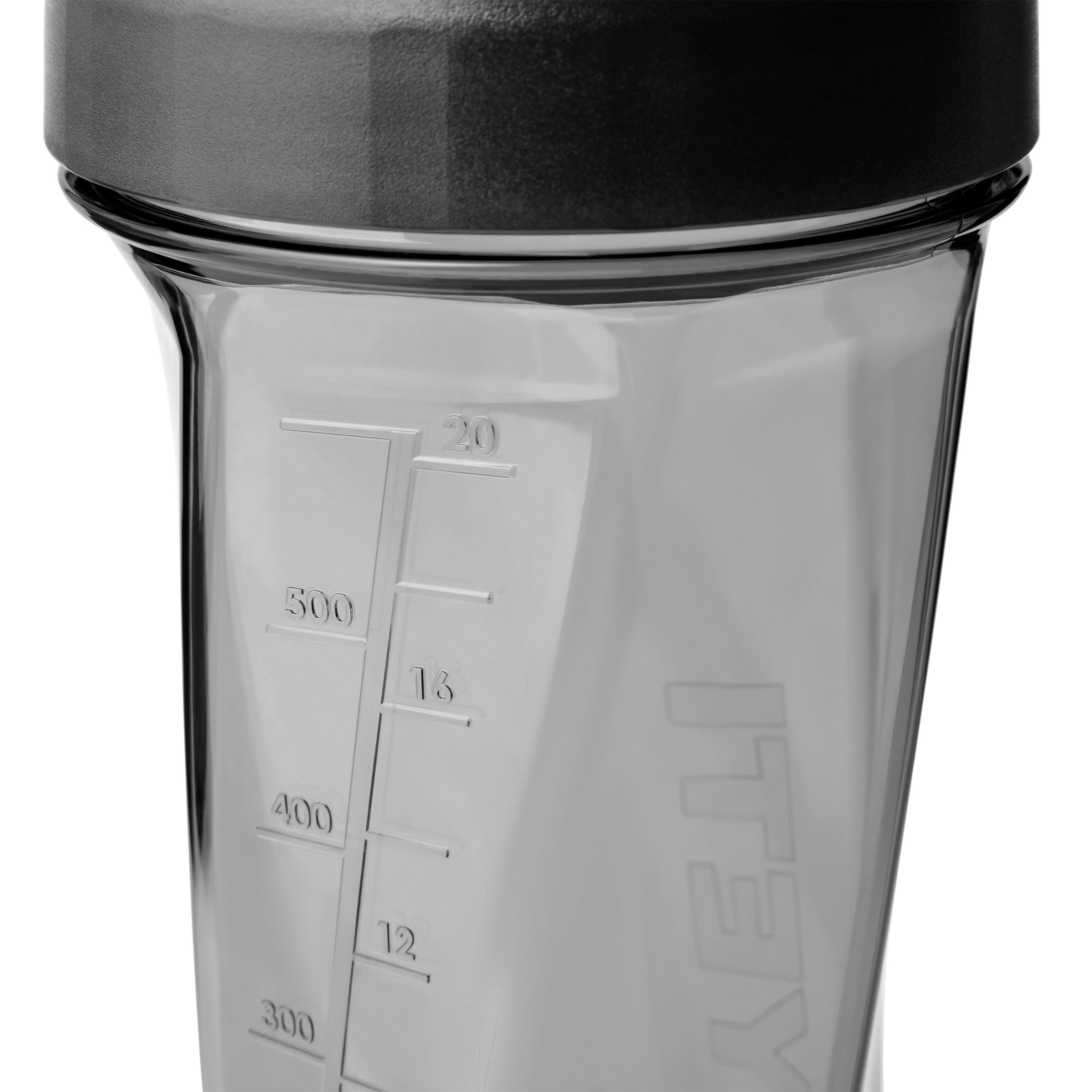 YETI Yonder Helimix bottle uses recycled plastic for durable daily use.