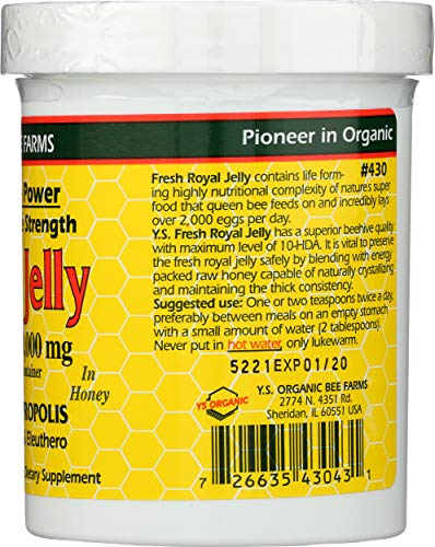 Cap and grip lid on YS Eco Bee Farms royal jelly honey gel.