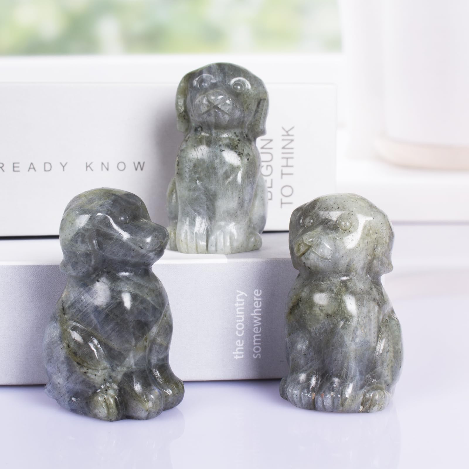 Ytbeoxk Labradorite dog statue with iridescent shimmer for calming spaces