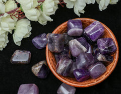 ZAICUS amethyst tumbled stones close-up showcase varied shapes for chakra balancing.