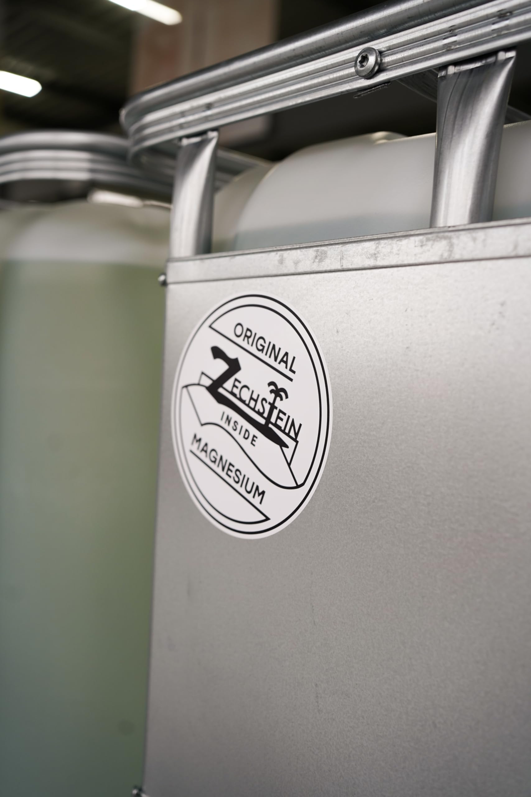 Zechstein Inside 1000L container for scalable bulk supply to brands