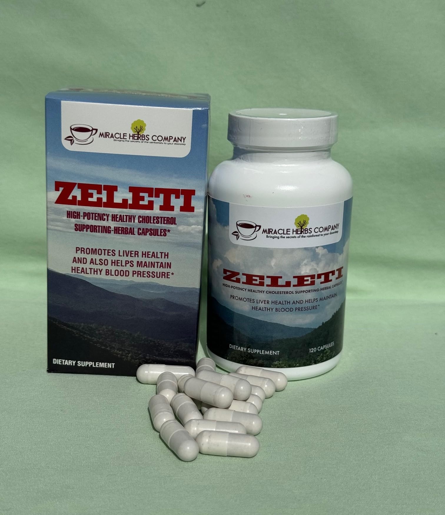 Zeleti capsules close-up emphasizing herbal capsules for daily wellness.