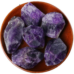 ZHIYUXI amethyst rough rock close-up for meditation and decorative display.
