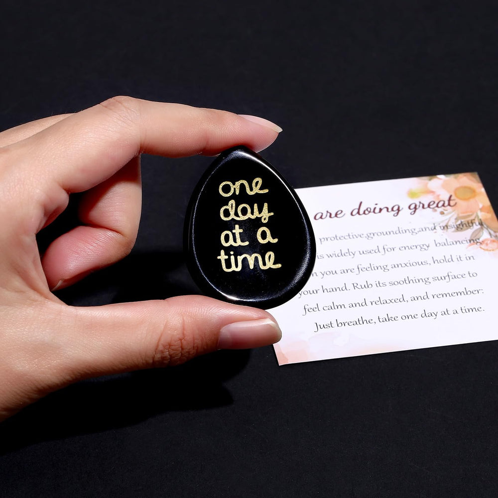 ZHIYUXI card reads You are doing great to accompany the stone