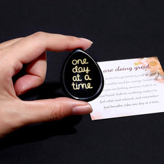 ZHIYUXI card reads You are doing great to accompany the stone