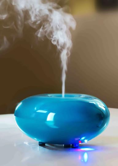 ZNERGY Blue Mizu diffuser top view highlights sleek controls for easy operation